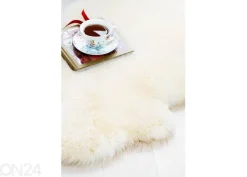 Aito lampaantalja MERINO natural white XL ±70x110 cm