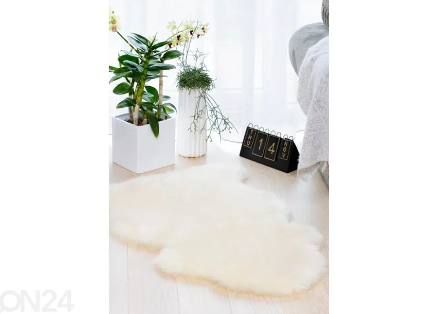 Aito lampaantalja Merino natural white Mini ±50x70 cm