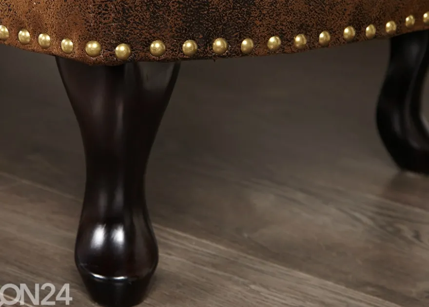 Divaani Chesterfield
