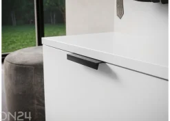 Eteiskaappikokonaisuus Oturra