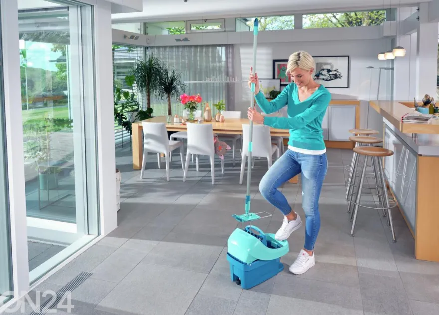Lattianpuhdistussetti moppipuristinsangolla Leifheit Profi XL