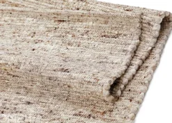 Narma käsinkudottu villamatto Hygge beige 90x160 cm