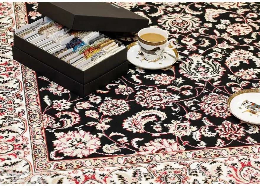 Narma viskoosimatto Yasmin black 67x140 cm