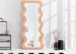 Peili Curvy