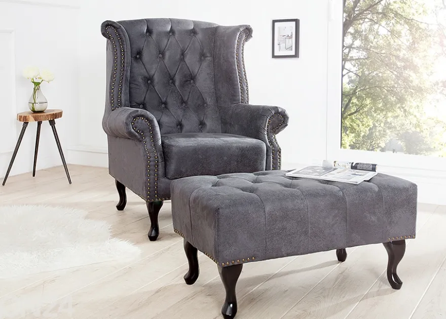 Rahi Chesterfield
