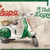 Retro metallitaulu Vespa - Italian Legend 30x40 cm