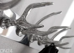 Seinänaulakko Deer