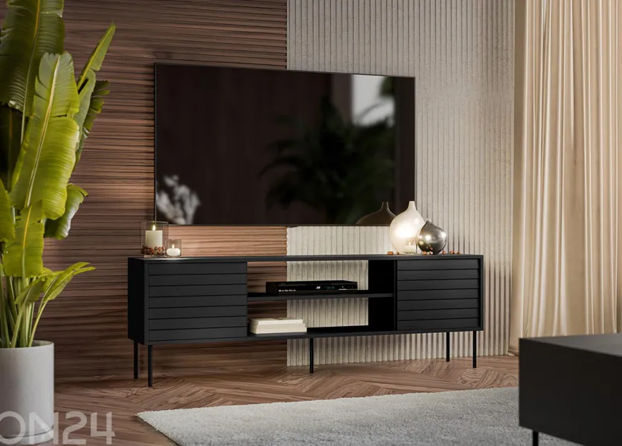 TV-taso Kim 180 cm