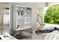 Vaatekaappi