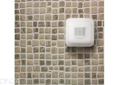 WC- ja kylpyhuonekytkinsarja liiketunnistimella